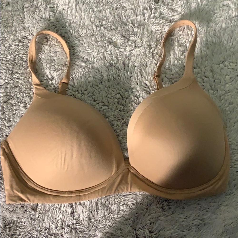 VS BBV wireless bra